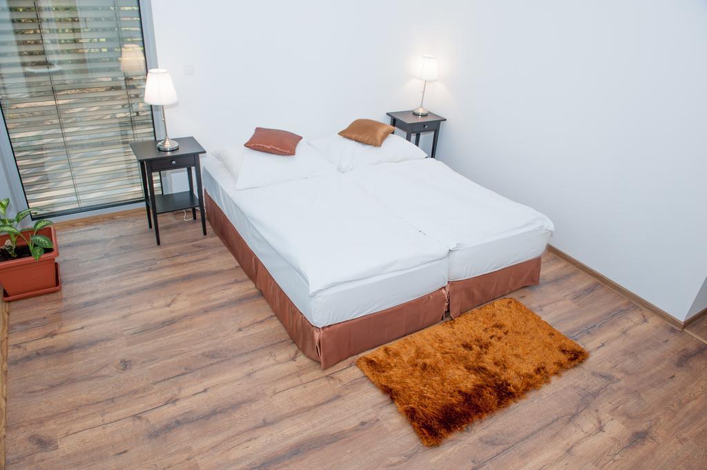 Villa Ladoven Luxusny Apartman 124M2 مارتون المظهر الخارجي الصورة
