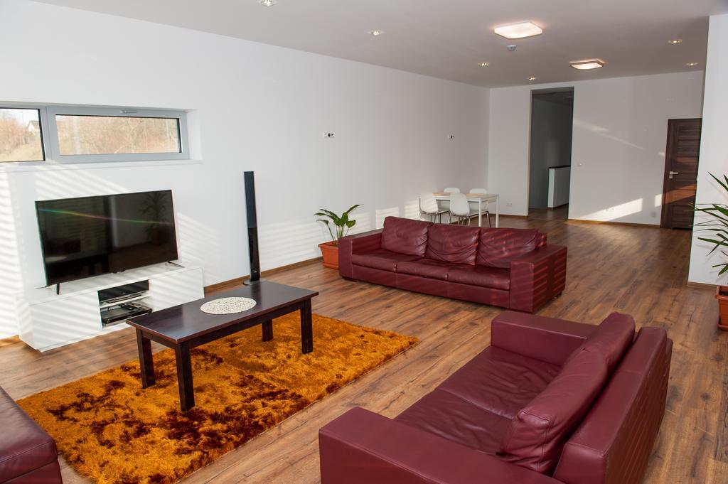 Villa Ladoven Luxusny Apartman 124M2 مارتون المظهر الخارجي الصورة