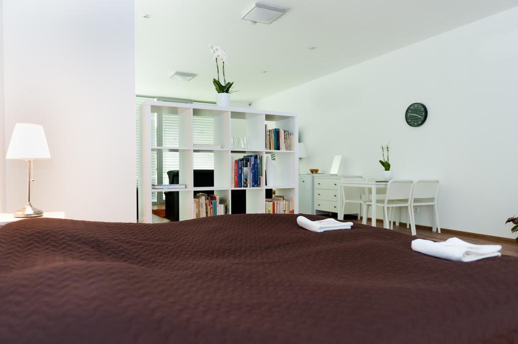 Villa Ladoven Luxusny Apartman 124M2 مارتون المظهر الخارجي الصورة